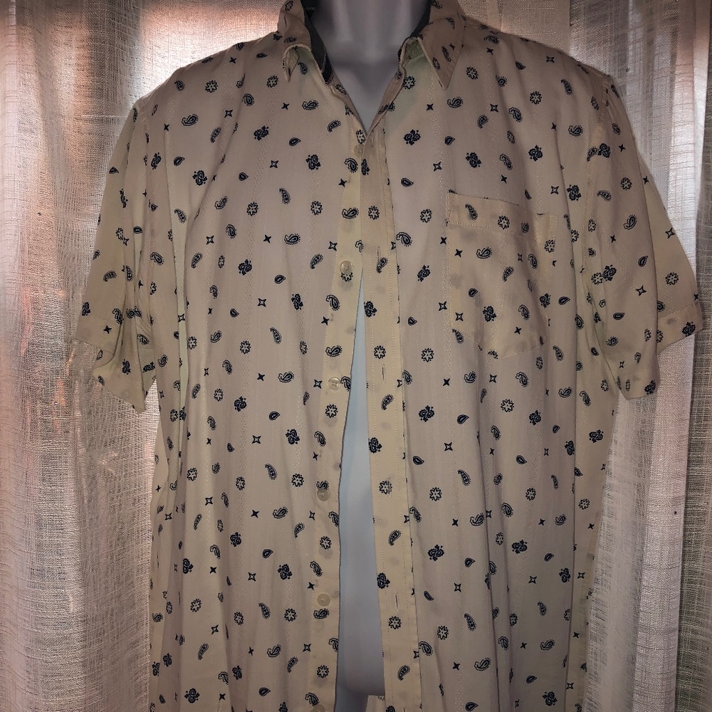 Beige/Navy Button-up shirt